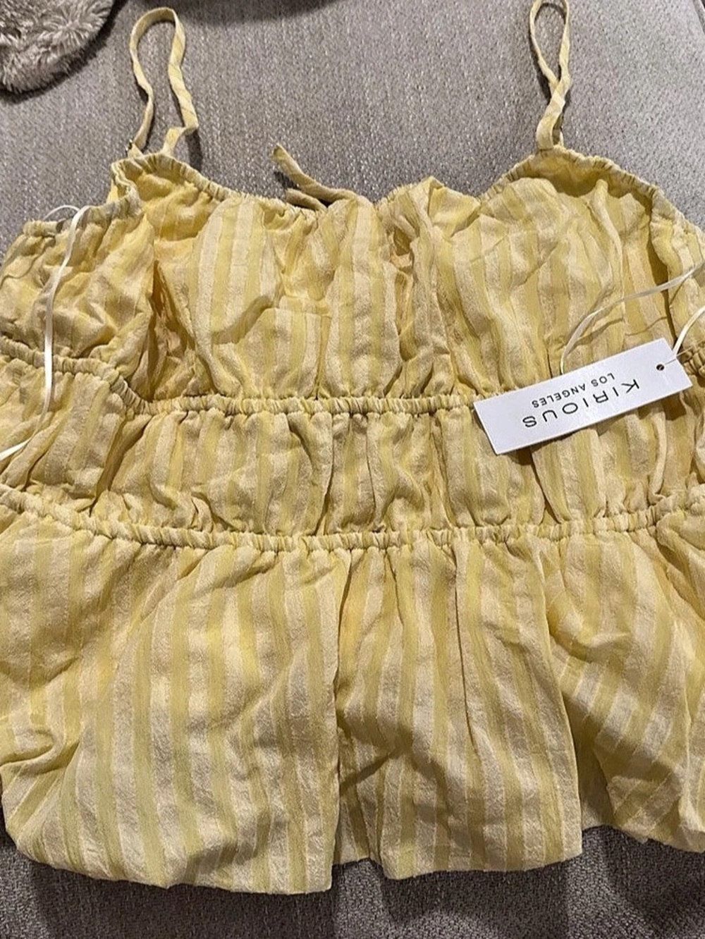KIRIOUS Striped Crop Top in Yellow Size Large Like New